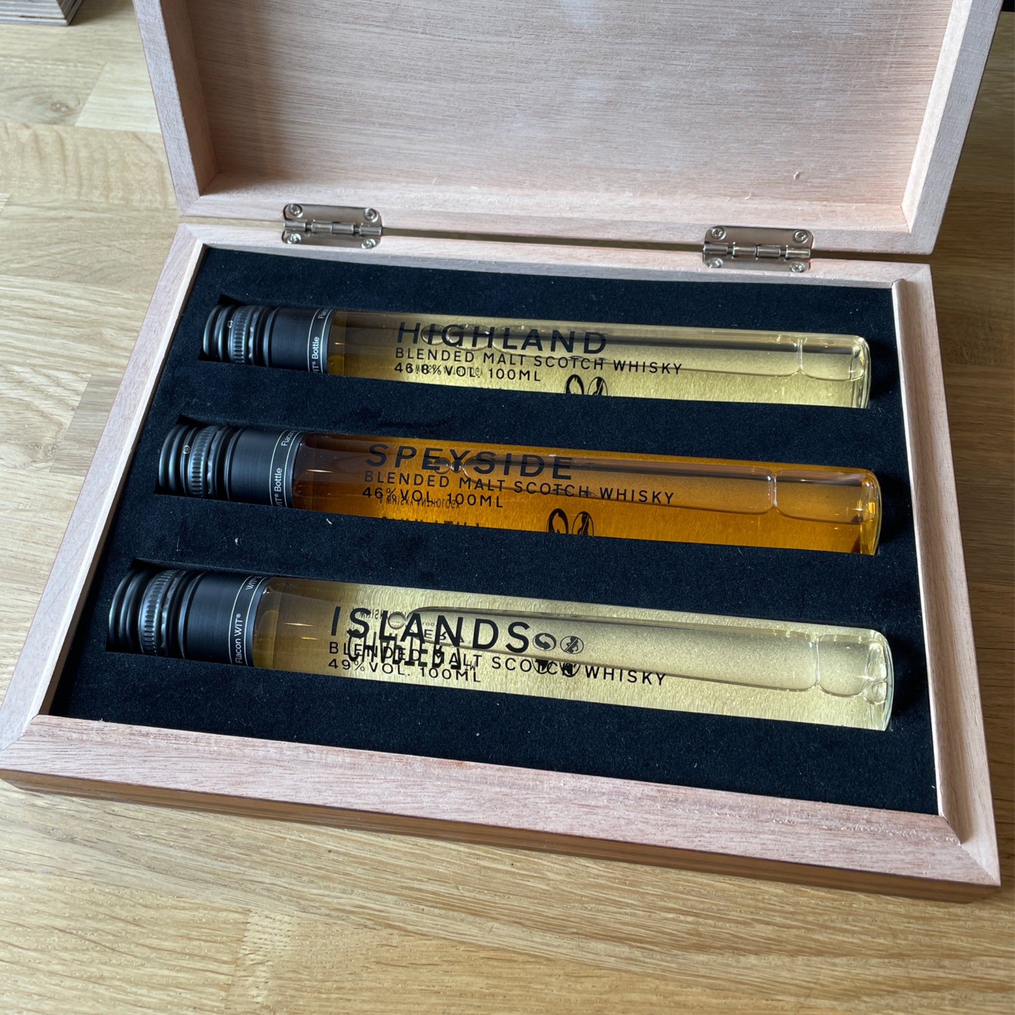 Miniatures & Gift Packs > Whisky