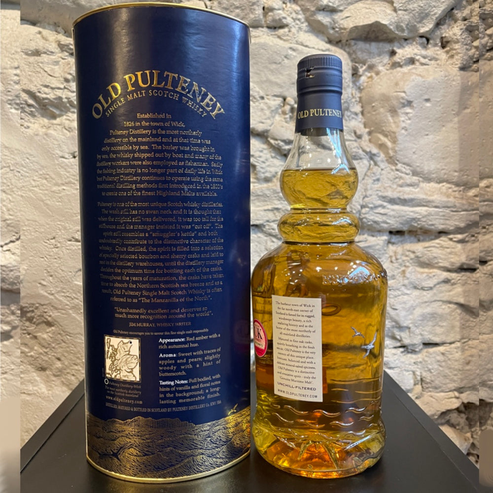 OLD PULTENEY 17 Year Old Highland Single Malt Scotch Whisky 70cl 46% - Old Bottling